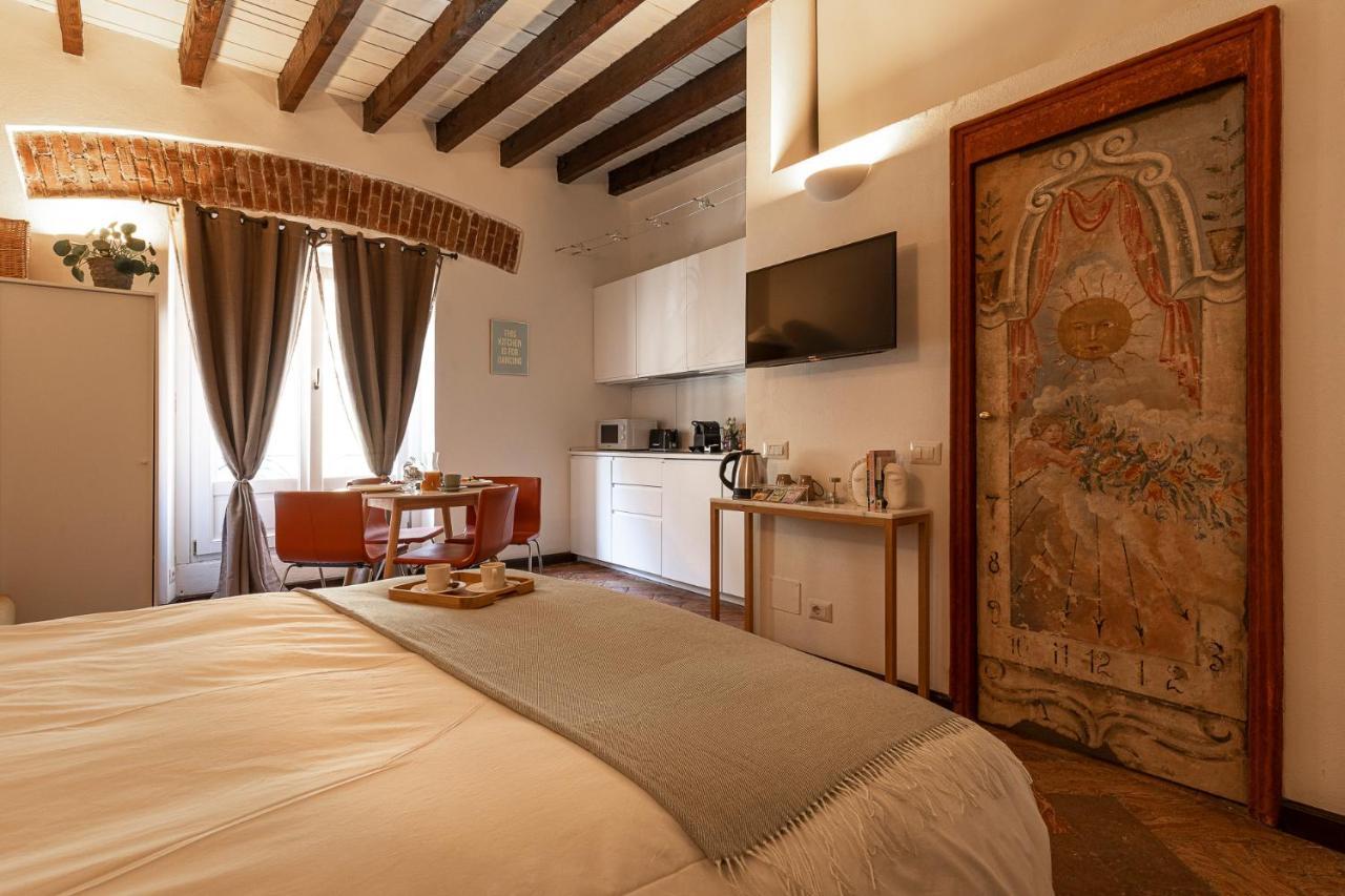 Cozy House In Naviglio Grande - Homy Apartments มิลาน ภายนอก รูปภาพ